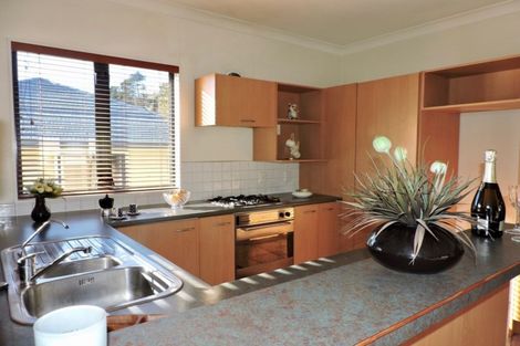 Photo of property in 5/5 Court Road, Tawa, Wellington, 5028