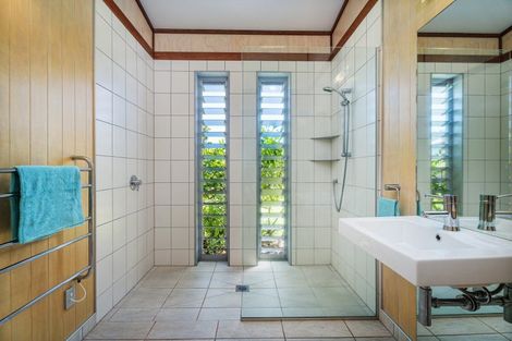 Photo of property in 1 School House Lane, Whitianga, 3510