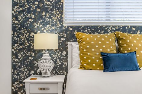 Photo of property in 9 Westpark Drive, West Harbour, Auckland, 0618