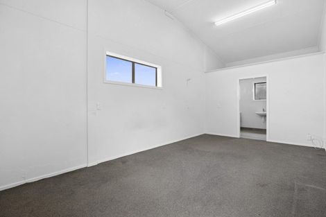 Photo of property in 30b Moeraki Boulders Road, Moeraki, Palmerston, 9482