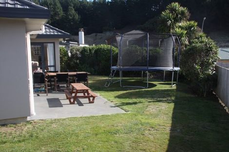 Photo of property in 40 Furlong Crescent, Churton Park, Wellington, 6037