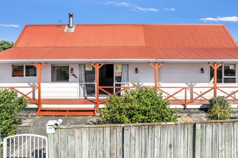 Photo of property in 10 Taonui Street, Waitarere Beach, Levin, 5510