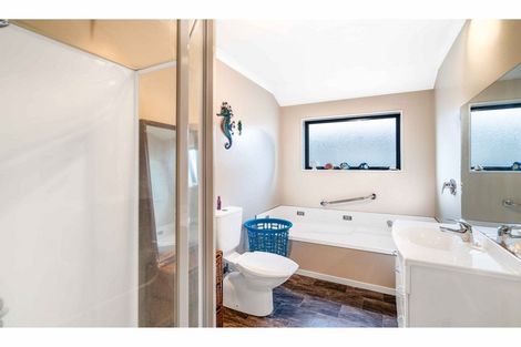 Photo of property in 65 Willis Street, Grasmere, Invercargill, 9810