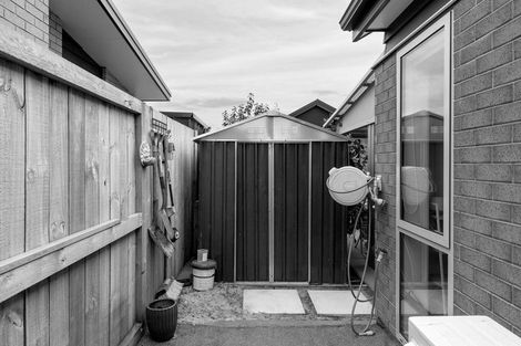 Photo of property in 4 Belt Lane, Papamoa, 3118