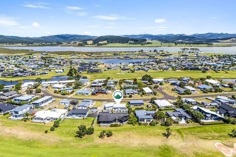 Photo of property in 147 The Fairway, Matarangi, Whitianga, 3592