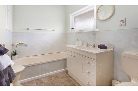 Photo of property in 1 Collins Street, Petone, Lower Hutt, 5012