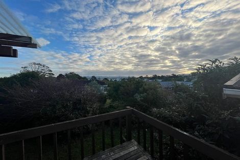 Photo of property in 65 Shoreham Street, Avondale, Auckland, 0600