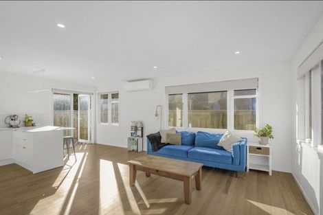 Photo of property in 12 Whangakoko Grove, Birchville, Upper Hutt, 5018