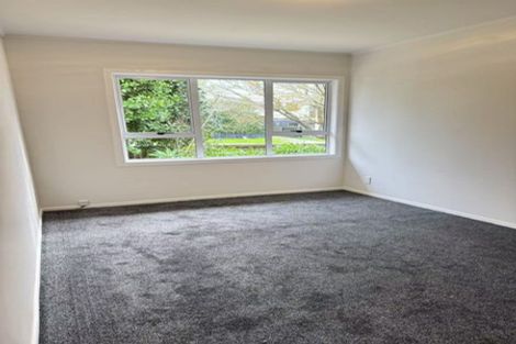 Photo of property in 25 Moor Avenue, Te Atatu Peninsula, Auckland, 0610