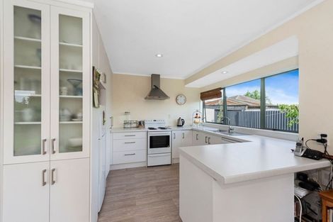 Photo of property in 35 Mardon Road, Enderley, Hamilton, 3214