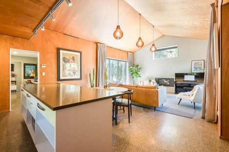 Photo of property in 37 Bishopsworth Street, Hillsborough, Christchurch, 8022