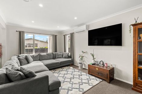 Photo of property in 67a Queen Street, Waitara, 4320