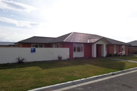 Photo of property in 6 Cassino Street, Rangiora, 7400
