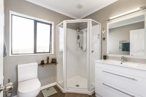 Photo of property in 134 Evans Road, Papamoa Beach, Papamoa, 3118