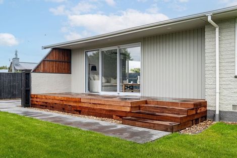 Photo of property in 15 Pethig Place, Halswell, Christchurch, 8025