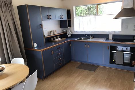 Photo of property in 2/3 Binstead Place, Avondale, Christchurch, 8061