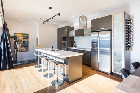 Photo of property in 47 Rangitane Street, Palmerston North, 4414