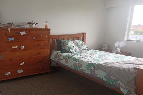 Photo of property in 16 Sutton Crescent, Hillcrest, Hamilton, 3216