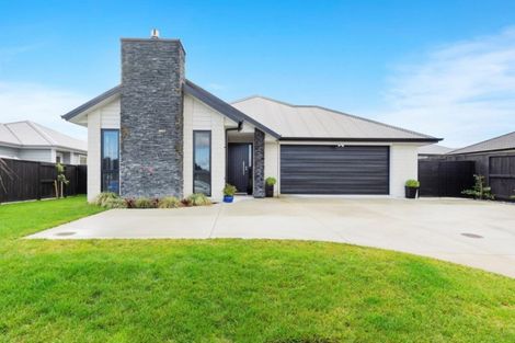 Photo of property in 23 Puhirake Crescent, Pyes Pa, Tauranga, 3112