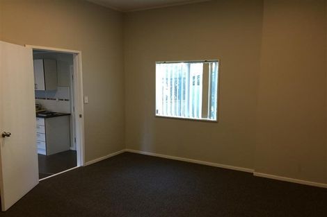 Photo of property in 553b East Coast Road, Browns Bay, Auckland, 0630