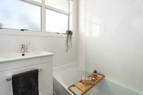 Photo of property in 3 Stipulate Place, Ascot Park, Porirua, 5024