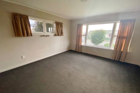 Photo of property in 52 Dunstan Crescent, Hornby, Christchurch, 8042