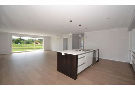 Photo of property in 4 Hoults Way, Kerikeri, 0230