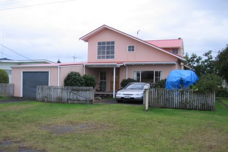 Photo of property in 8 Harbour View Road, Point Wells, Warkworth, 0986