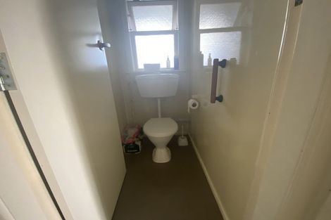 Photo of property in 20 Dr Taylor Terrace, Johnsonville, Wellington, 6037