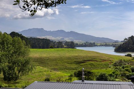 Photo of property in 36 Robertson Street, Raglan, 3225