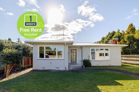 Photo of property in 75 Pahiatua Street, Hokowhitu, Palmerston North, 4410