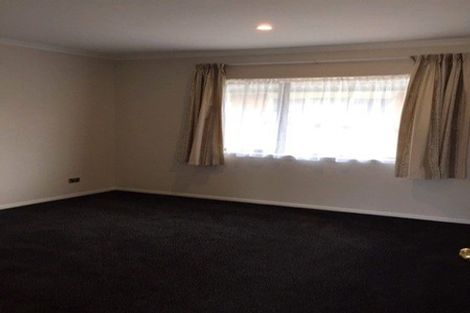 Photo of property in 38 Santa Ana Drive, Dannemora, Auckland, 2016