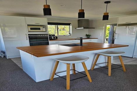 Photo of property in 65 Juniper Road, Sunnynook, Auckland, 0620