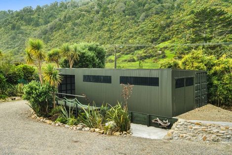 Photo of property in 25a Main Road, Hector, 7822