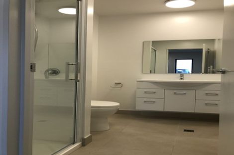 Photo of property in 2/69 Suva Street, Upper Riccarton, Christchurch, 8041