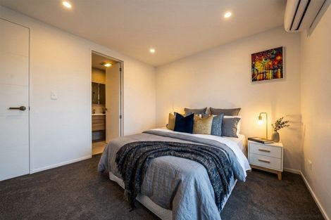 Photo of property in 3b Jillteresa Crescent, Half Moon Bay, Auckland, 2012