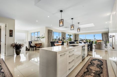 Photo of property in 28 Stace Hopper Drive, One Tree Point, 0118