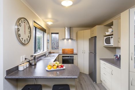 Photo of property in 25 Boston Parade, Kelvin Grove, Palmerston North, 4414