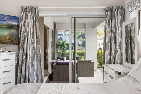 Photo of property in 70 Awataha Crescent, Pyes Pa, Tauranga, 3110