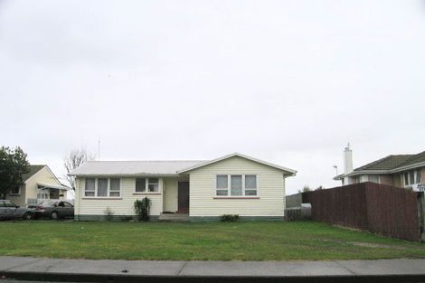 Photo of property in 413 Kotuku Street, Camberley, Hastings, 4120