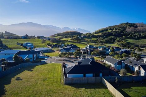 Photo of property in 7 Mcrae Gardens, Kaikoura Flat, Kaikoura, 7371