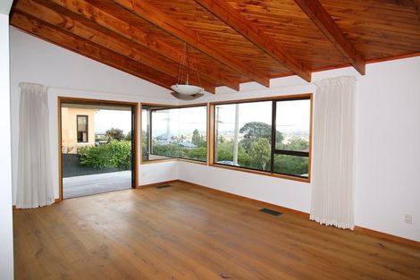 Photo of property in 1/1 Richards Avenue, Forrest Hill, Auckland, 0620