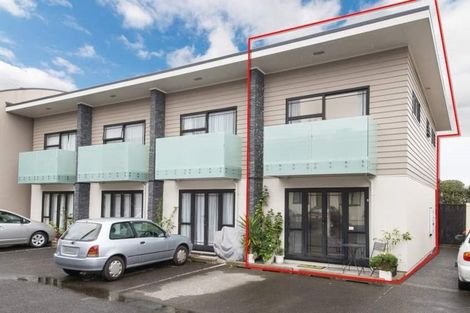 Photo of property in 111h Church Street, Onehunga, Auckland, 1061