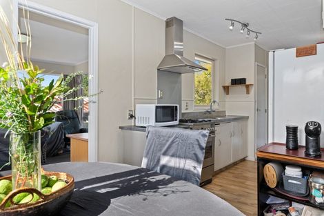 Photo of property in 28 Alison Street, Mangakakahi, Rotorua, 3015