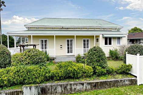 Photo of property in 6 Rembrandt Place, Opaheke, Papakura, 2113