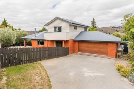 Photo of property in 42a Aronui Road, Bridge Hill, Alexandra, 9320