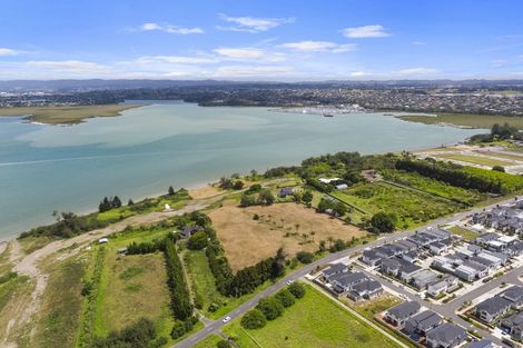 Photo of property in 16a Scott Road, Hobsonville, Auckland, 0616
