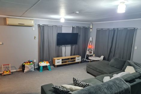 Photo of property in 2/4 Koromiko Avenue, Stoke, Nelson, 7011