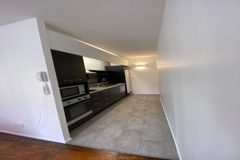 Photo of property in St Peters Apartments, 1b/192 Willis Street, Te Aro, Wellington, 6011