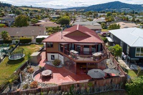 Photo of property in 37 Carter Drive, Pomare, Rotorua, 3015